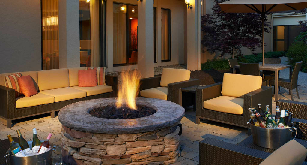 Courtyard Cincinnati Блу-Аш Екстер'єр фото